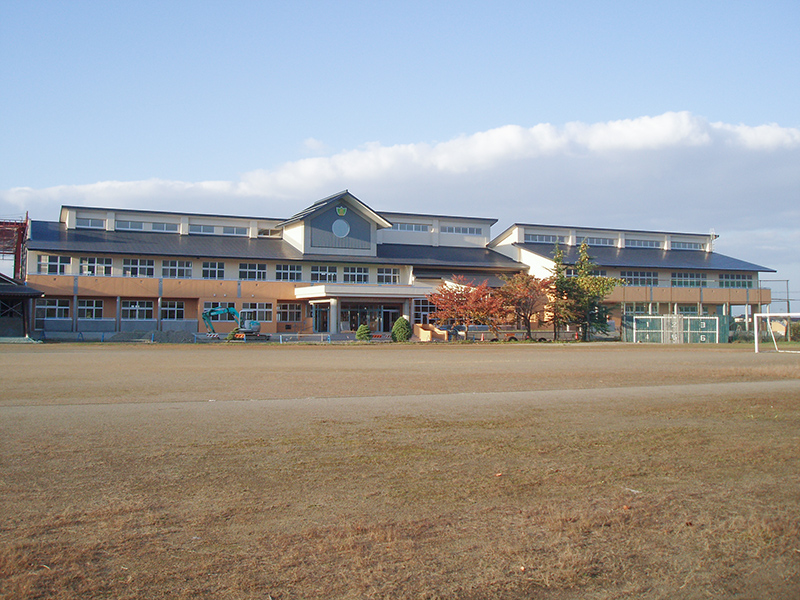 鶴岡市立櫛引南小学校新築工事